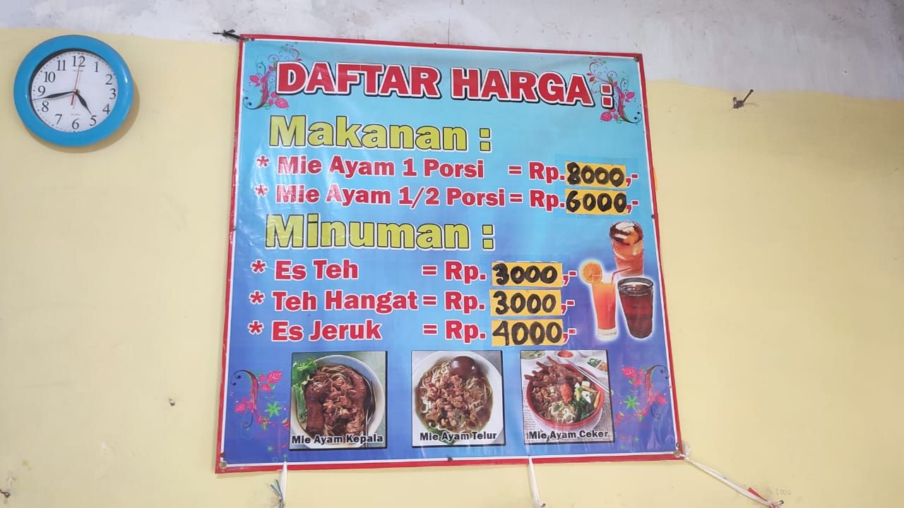  Daftar harga Mie Ayam Mas Yus (hanifmu.com/Muhammad Hanif)